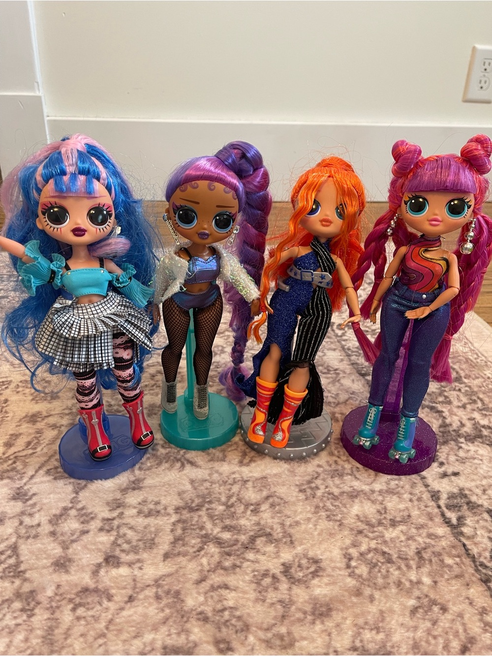L.O.L. Surprise! Dolls - Blue, Purple, Orange, Pink Hair Collection